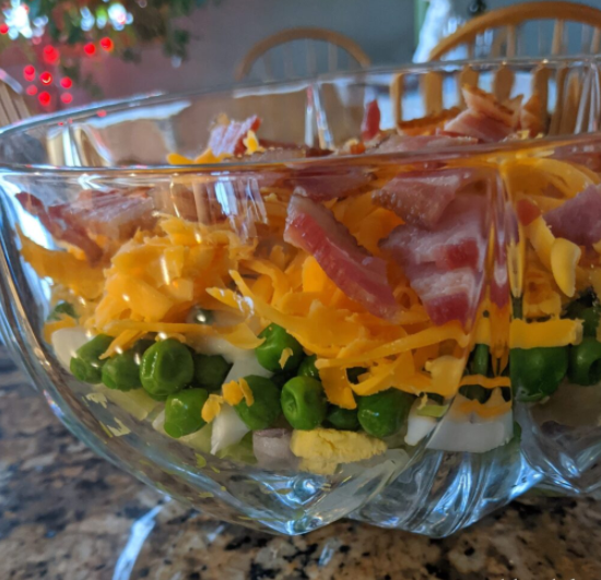 30-MINUTE SEVEN LAYER SALAD 