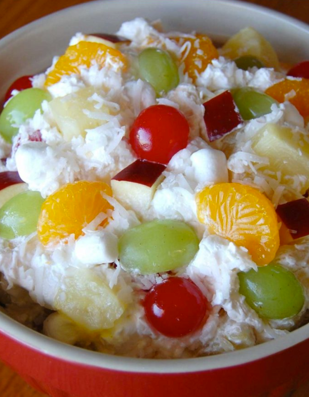 MARSHMALLOW FLUFF FRUIT SALAD