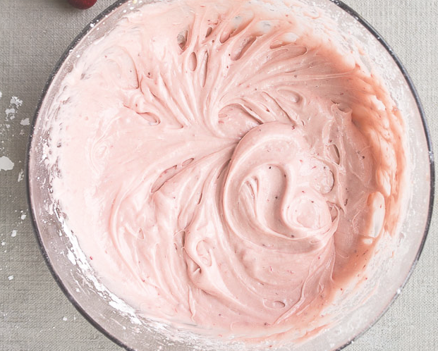 Strawberry Cream Cheese Frosting