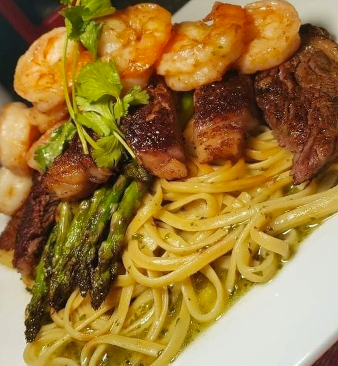 Steak and Shrimp Pesto Sauce Linguini