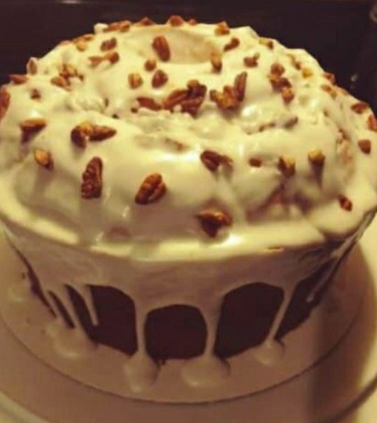 Butter Rum Pecan Pound Cake!!