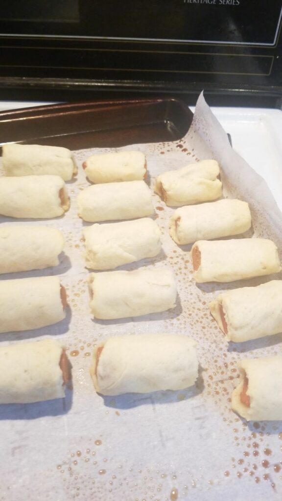 Our Best Homemade Pigs in a Blanket